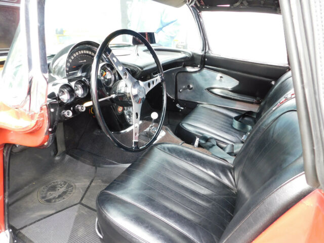 1960 Chevrolet Corvette 283 c.i. 4-Speed - photo 10