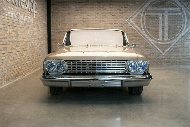 1962 Chevrolet Impala - photo 3