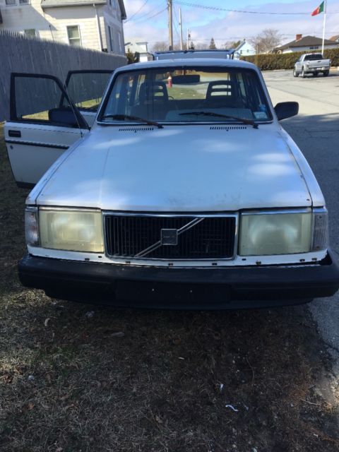1986 Volvo 240 - photo 2