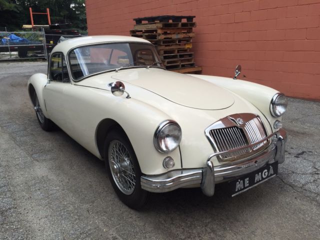1958 MG MGA coupe - photo 3