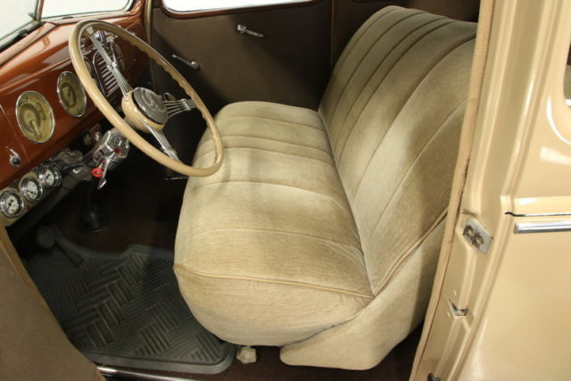 1939 Ford Deluxe - photo 4