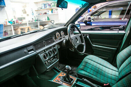 1989 Mercedes-Benz 190-Series - photo 2
