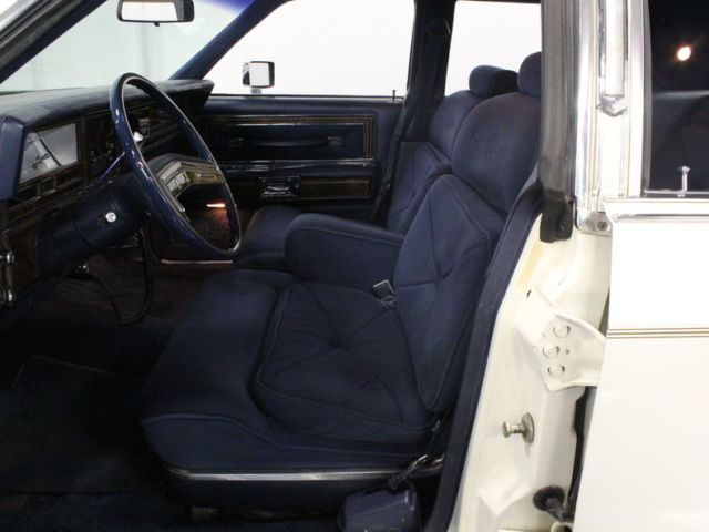 1979 Lincoln Continental Collector's Series - photo 4