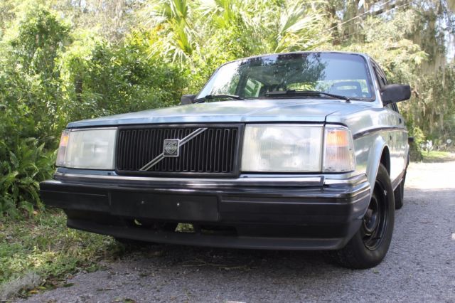 1992 Volvo 240 - photo 4