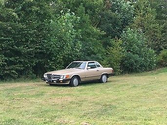 1987 Mercedes-Benz 500-Series
