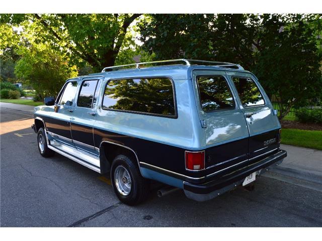 1991 Chevrolet Suburban Silverado - photo 11