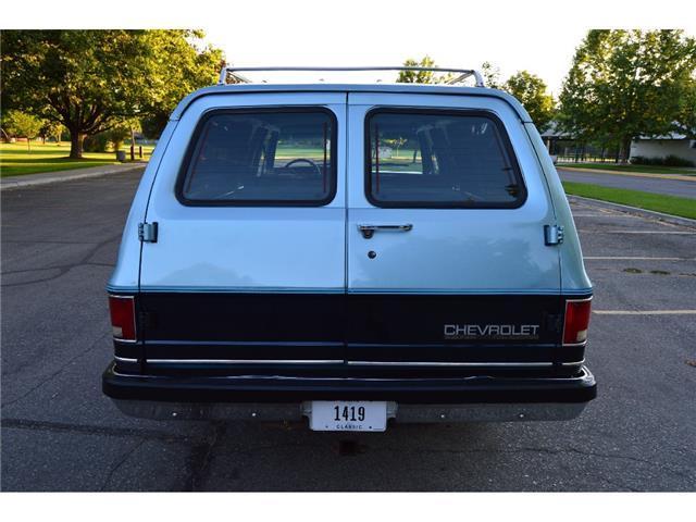1991 Chevrolet Suburban Silverado - photo 13