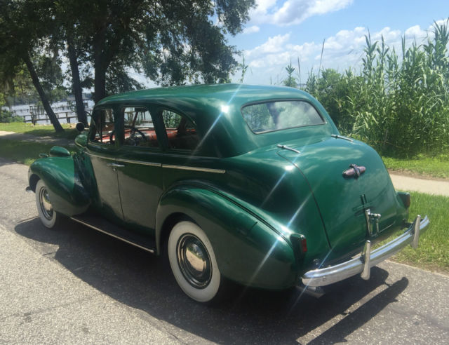 1939 Buick Series 40 Special - photo 2