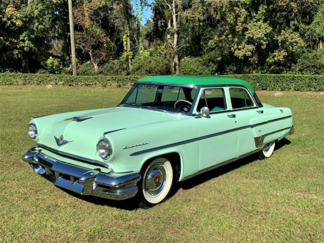 1954 Lincoln Capri 4 Door - photo 6