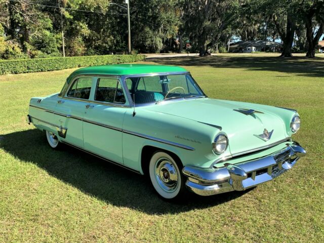 1954 Lincoln Capri 4 Door - photo 7