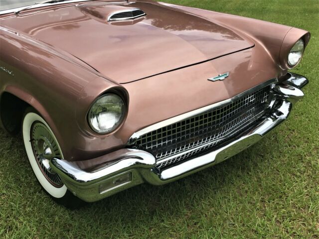 1957 Ford Thunderbird 2 Door - photo 3