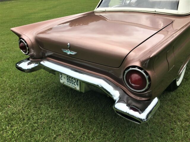 1957 Ford Thunderbird 2 Door - photo 5
