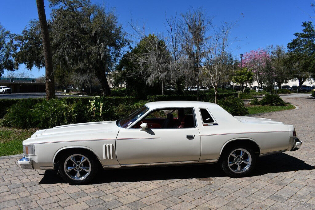 1979 Chrysler 300 Series Buckets Console A/C Power Steering & Brakes - photo 3