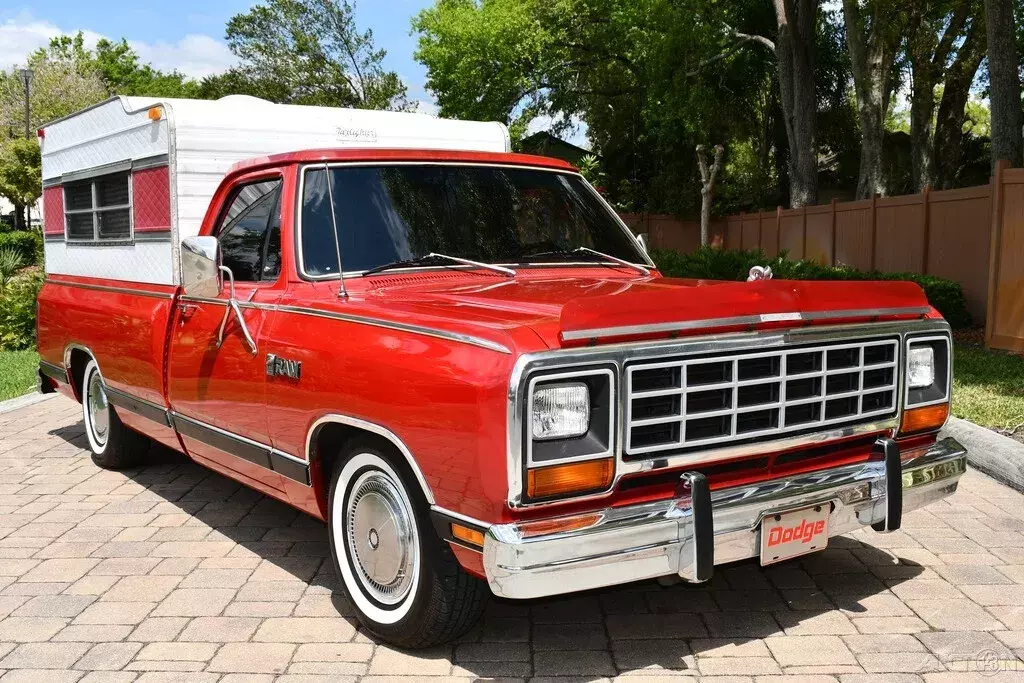 Beautiful Original 1985 Dodge Ram Camper Special 5.2L V8 Auto.p.s,p.b Must see!! 1985 Dodge Ram 1500 Camper Special 5.2L V8 Auto