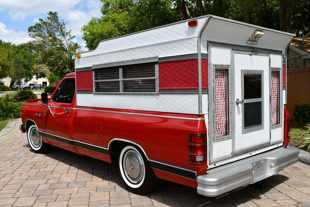 1985 Dodge Ram 1500 Camper Special 5.2L V8 Auto - photo 5