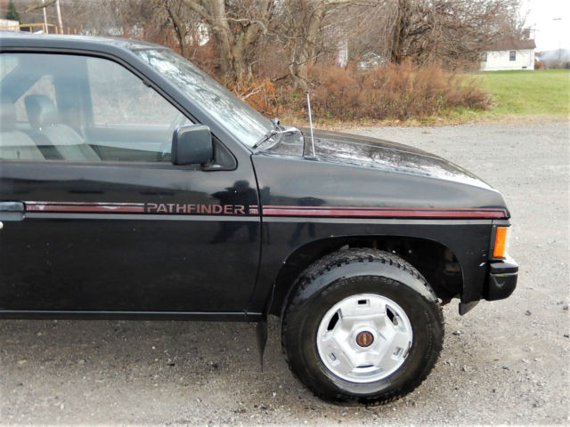 1987 Nissan Pathfinder XE - photo 7