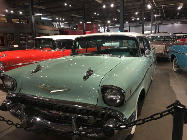 1957 Chevrolet Bel Air/150/210 4 Door Sedan - photo 2