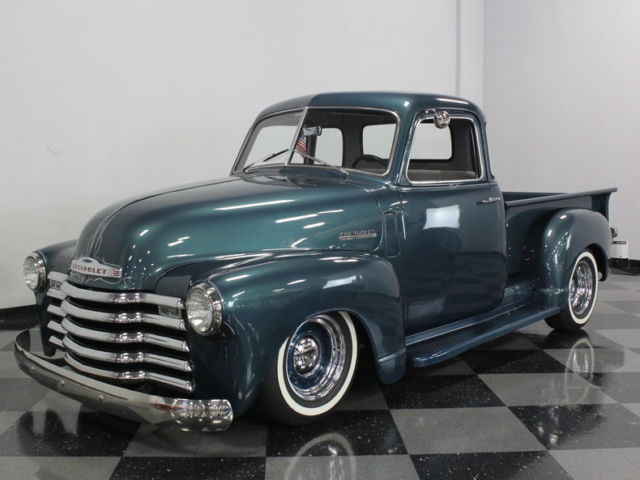 BEAUTIFUL PAINT, 350 V8, 700R4 TRANS, COLD AC! PWR FRONT DISCS! DRIVES GREAT!!! 1952 Chevrolet Other Pickups 5 Window