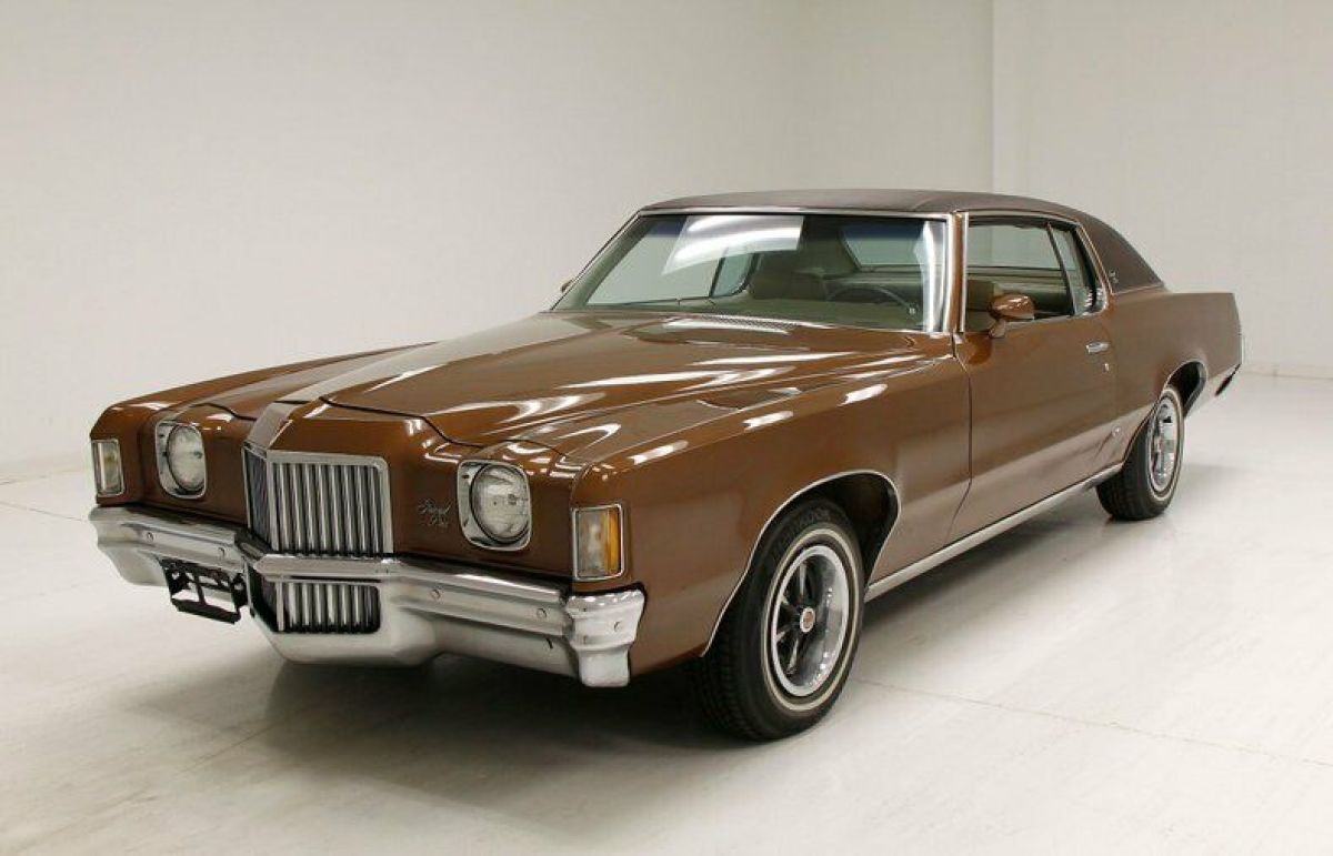 Beautiful Paint/Original Interior/Numbers Matching 400ci V8/Cordova Vinyl Top 1971 Pontiac Grand Prix