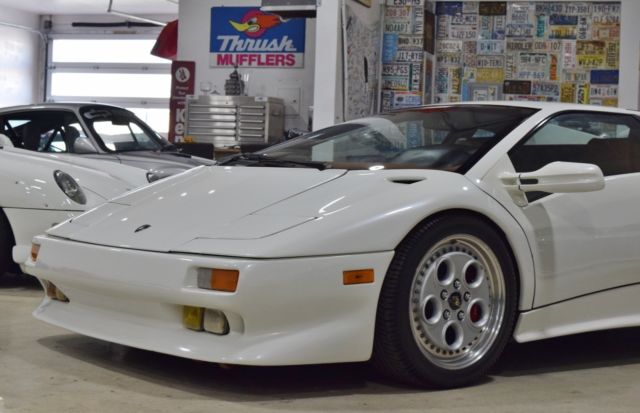 1991 Lamborghini Diablo V12 Gated Manual - photo 2
