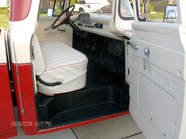 1958 Ford F-100 272 V8 FLEETSIDE PICKUP - photo 8