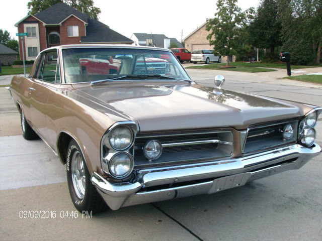 1963 Pontiac Grand Prix Two door V8 Hardtop 389 4 BARREL - photo 3