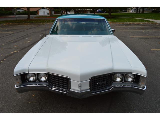 1968 Oldsmobile Ninety-Eight Town Sedan - photo 5