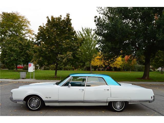 1968 Oldsmobile Ninety-Eight Town Sedan - photo 7