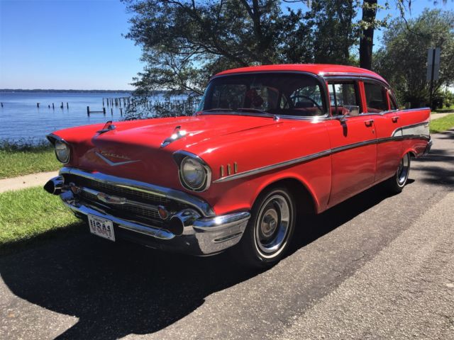 1957 Chevrolet Bel Air/150/210 4 Door Sedan - photo 2
