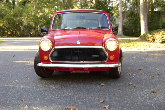 BEAUTIFUL RED CLASSIC AUSTIN MINI IN EXCELLENT CONDITION 1986 Mini Classic Mini