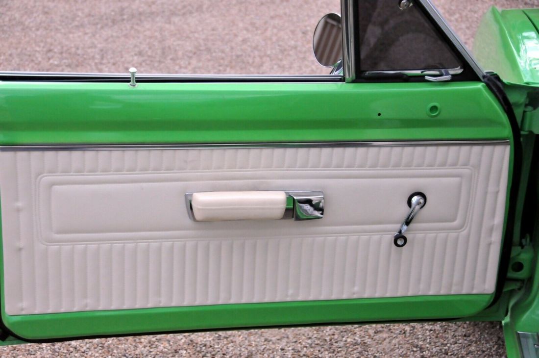 1971 Dodge Dart Swinger - photo 12