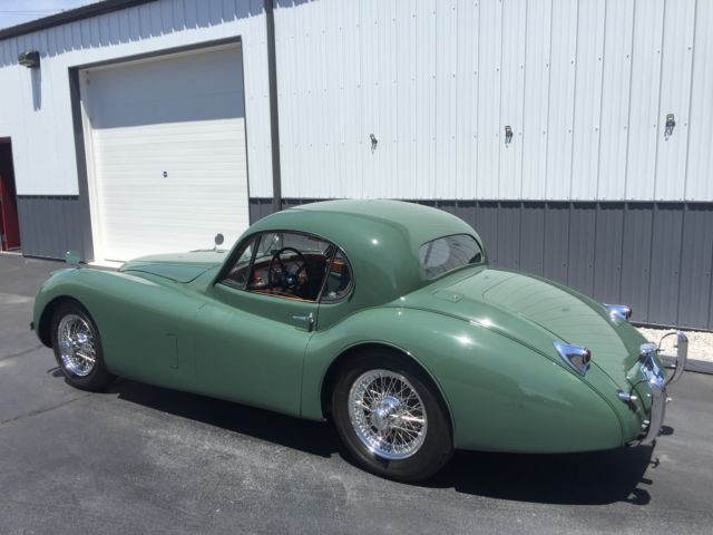 1953 Jaguar XK - photo 2