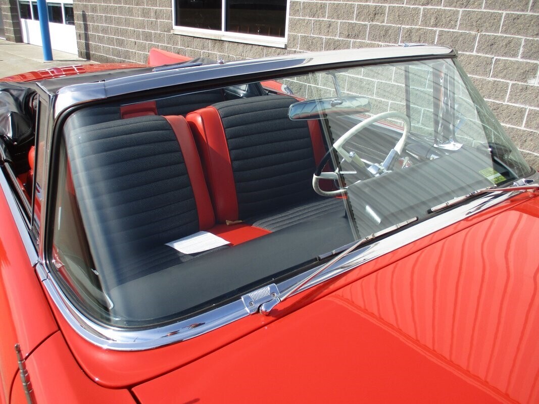 1957 Lincoln Premiere Convertible - photo 13