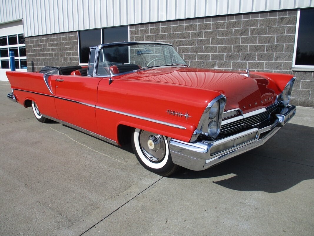 1957 Lincoln Premiere Convertible - photo 4