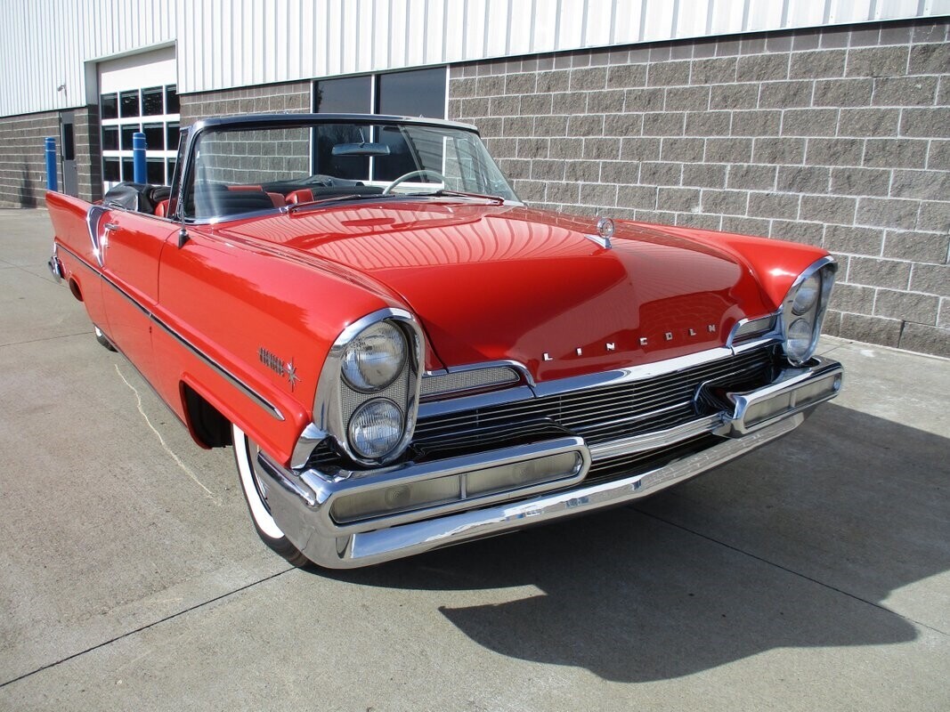 1957 Lincoln Premiere Convertible - photo 5