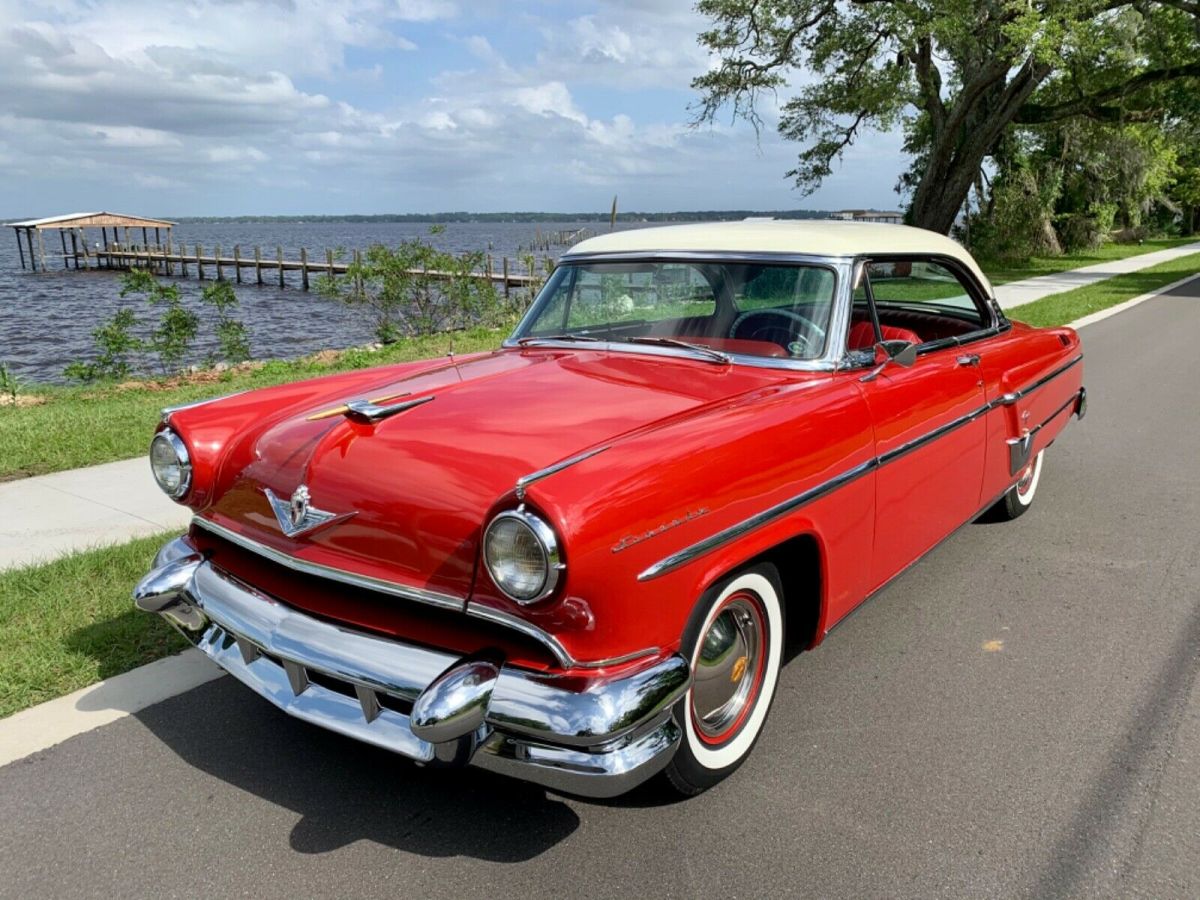 1954 Lincoln Capri 2 Door Hardtop - photo 2