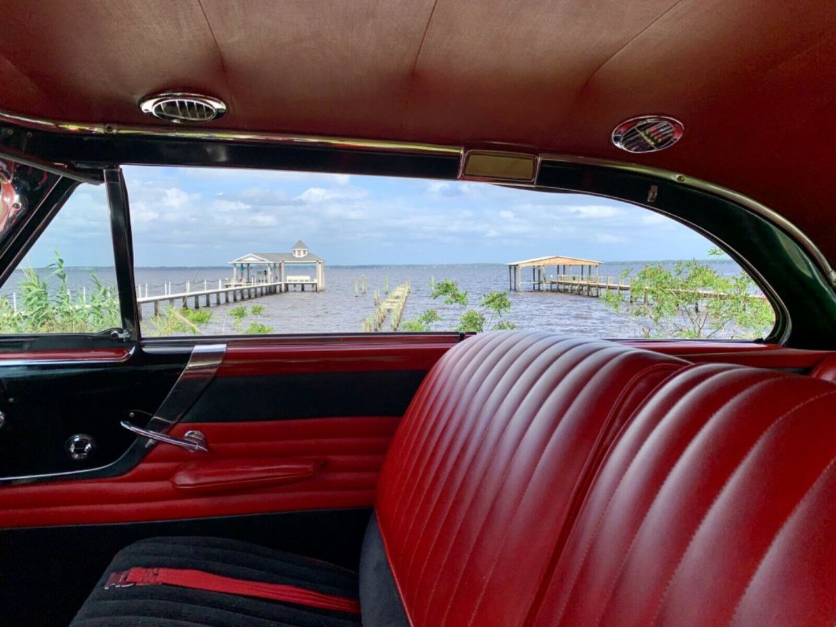1954 Lincoln Capri 2 Door Hardtop - photo 5
