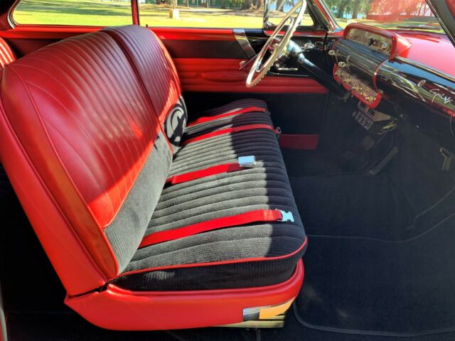 1954 Lincoln Capri 2 Door Hardtop - photo 13