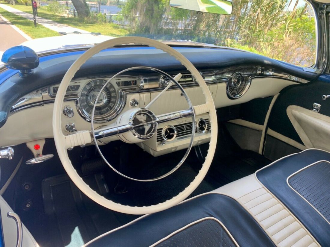 1955 Oldsmobile Ninety-Eight 2 Door Hardtop - photo 4