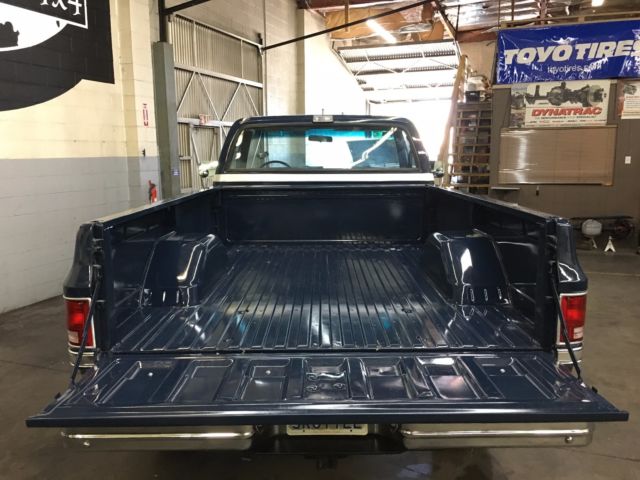1987 Chevrolet C/K Pickup 2500 SILVERADO 4X4 - photo 7