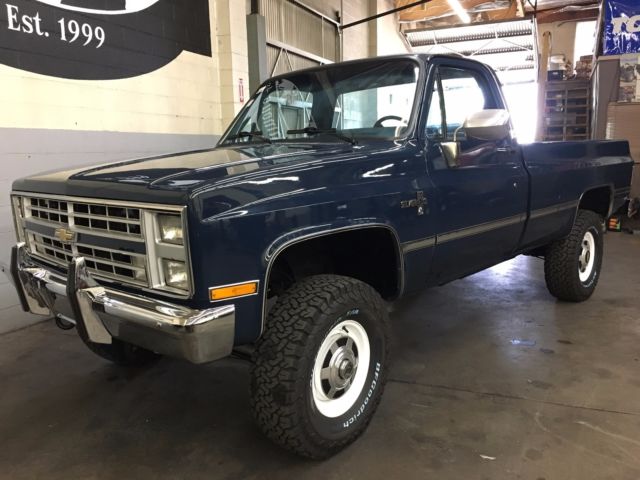 1987 Chevrolet C/K Pickup 2500 SILVERADO 4X4 - photo 8