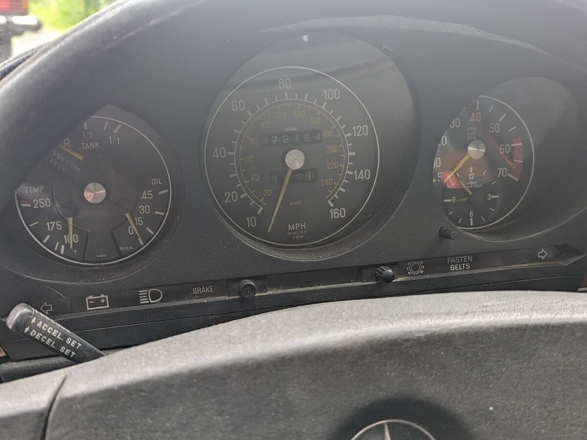 1980 Mercedes-Benz SL-Class - photo 11