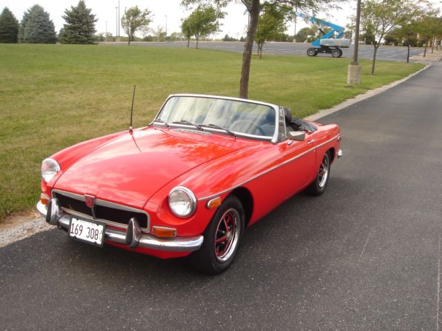 1974 MG MGB - photo 2