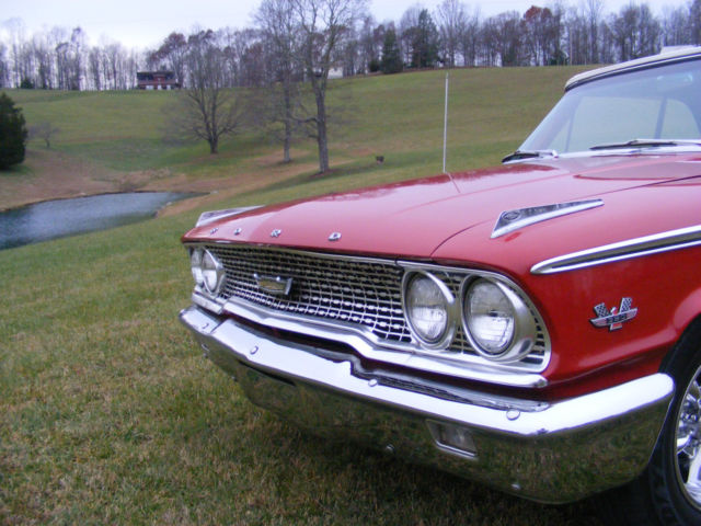 1963 Ford Galaxie RED VINYL - photo 9