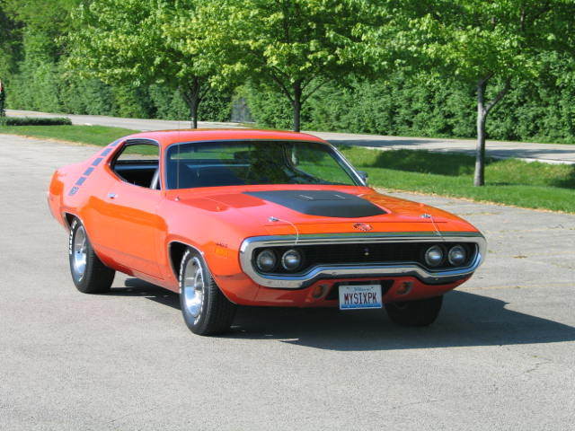 Beautiful rotisserie restoration on a 1971 Plymouth Road Runner MEEP MEEP 1971 Plymouth Road Runner