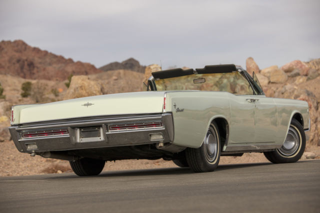 1966 Lincoln Continental CONVERTIBLE 4DR SUICIDE DOORS RUST FREE BEAUTY - photo 12