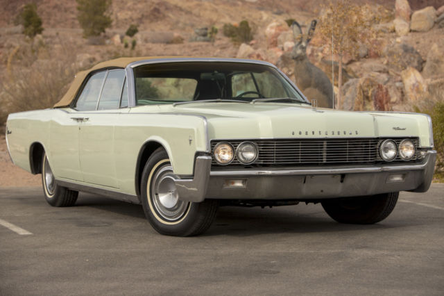 1966 Lincoln Continental CONVERTIBLE 4DR SUICIDE DOORS RUST FREE BEAUTY - photo 4