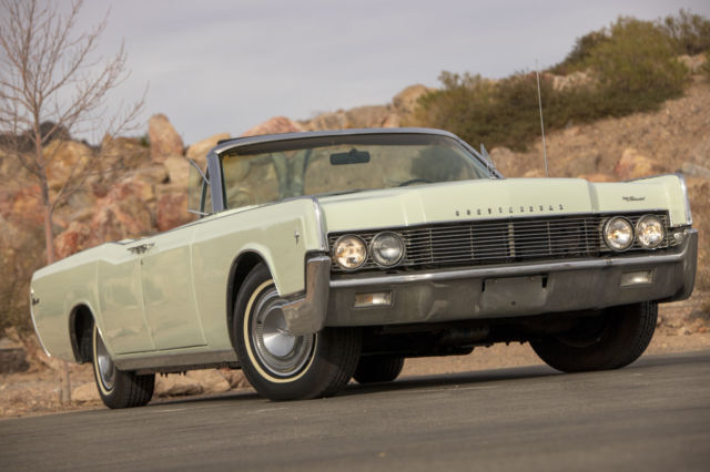 1966 Lincoln Continental CONVERTIBLE 4DR SUICIDE DOORS RUST FREE BEAUTY - photo 9