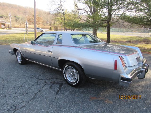 1976 Pontiac Grand Prix LJ - photo 4