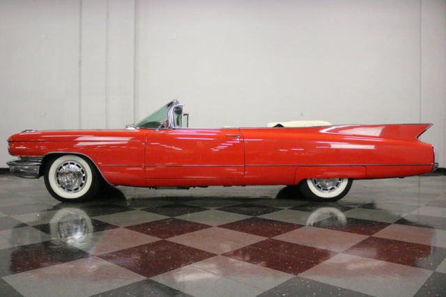 1960 Cadillac Series 62 Convertible - photo 3